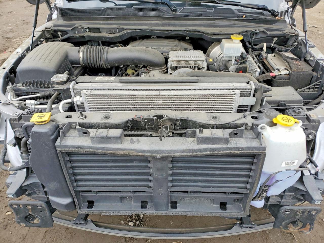 2021 RAM 1500 LARAMIE photo 21