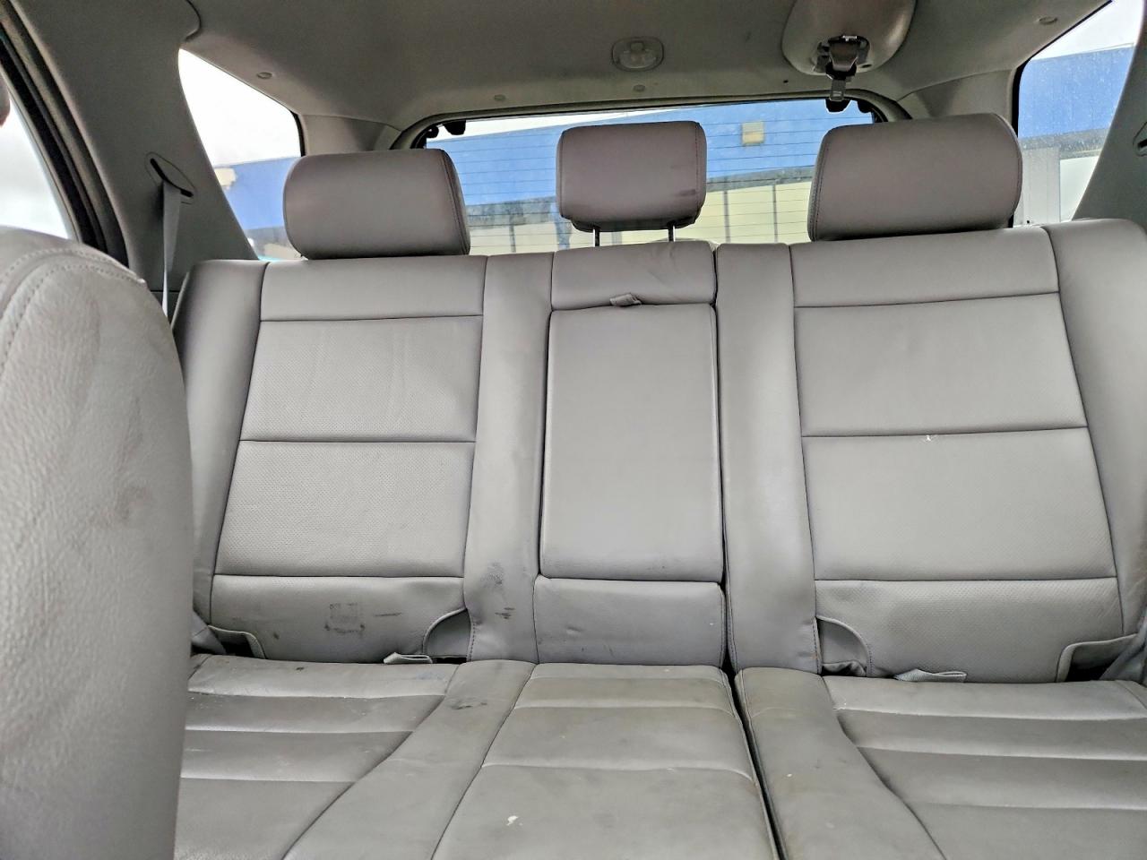 2005 KIA SORENTO LX photo 37