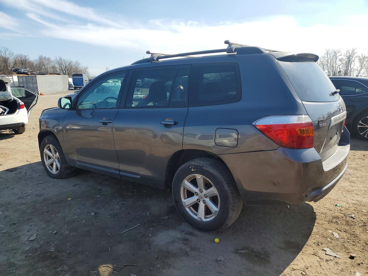 2009 TOYOTA HIGHLANDER BASE photo 4