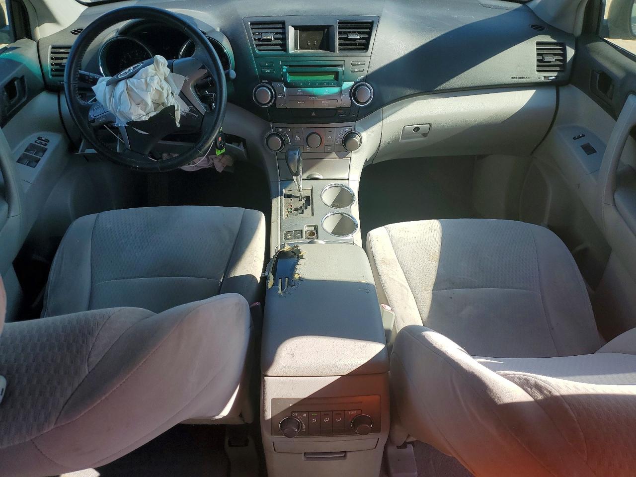 2009 TOYOTA HIGHLANDER BASE photo 22
