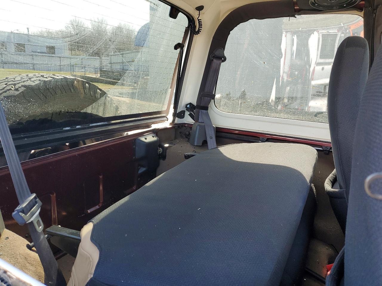 2001 JEEP WRANGLER / TJ SPORT photo 31