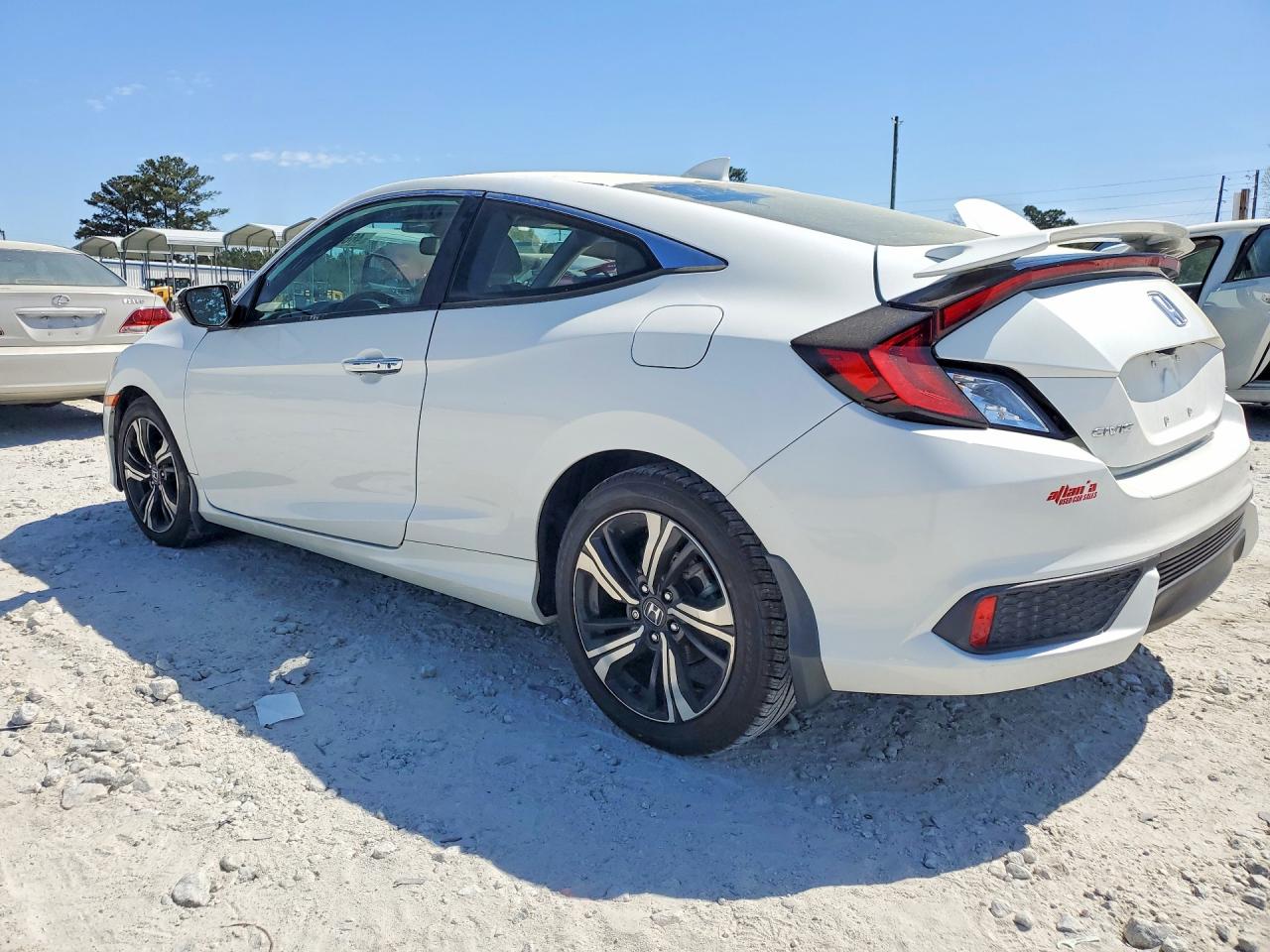 2017 HONDA CIVIC TOURING photo 2