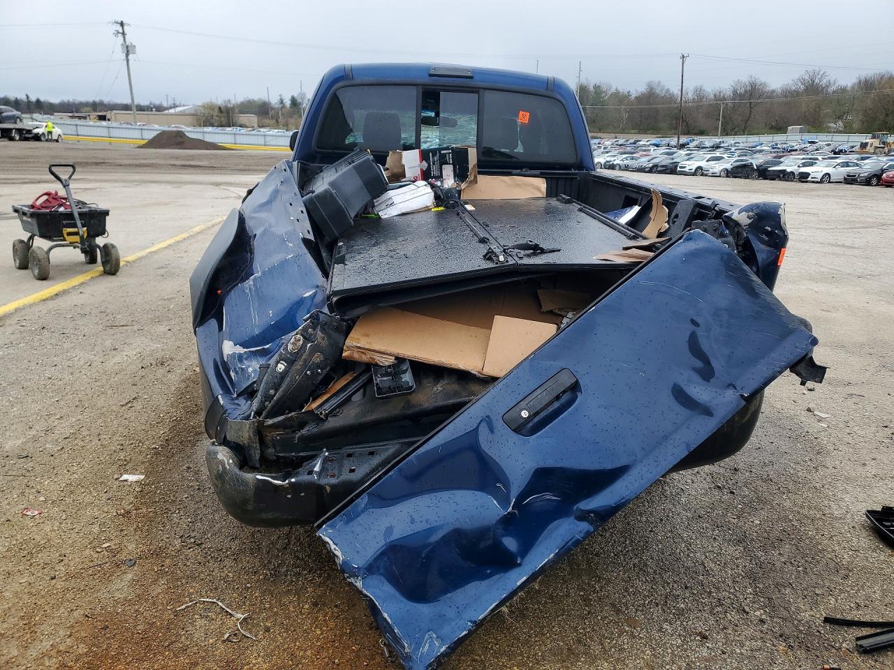 2008 TOYOTA TACOMA BASE photo 16