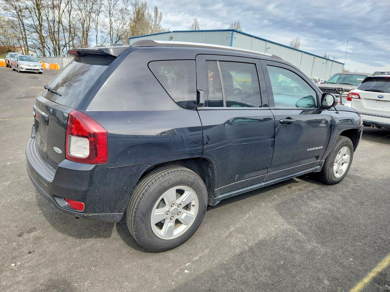 2016 JEEP COMPASS LATITUDE photo 3