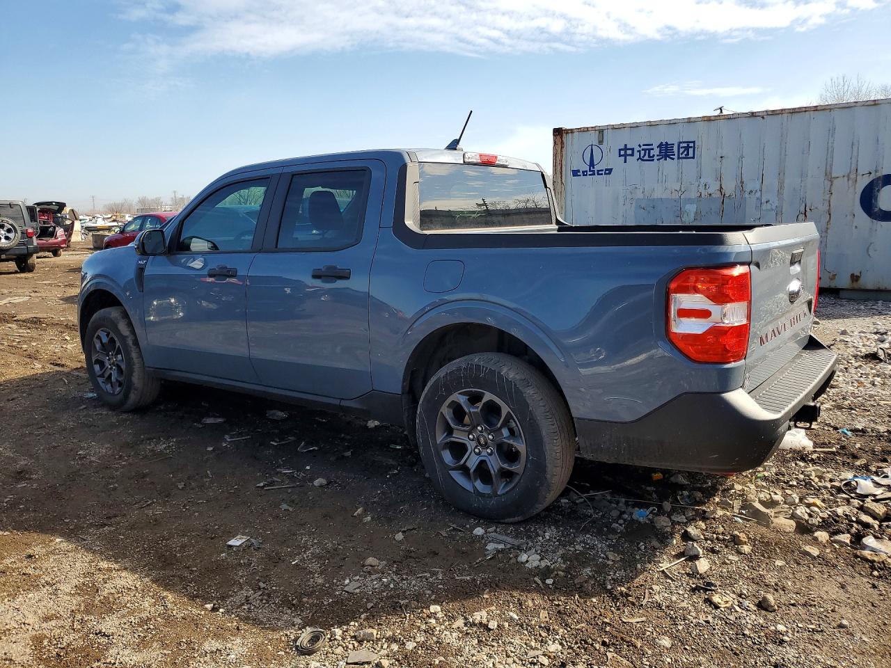 2024 FORD MAVERICK XLT photo 2
