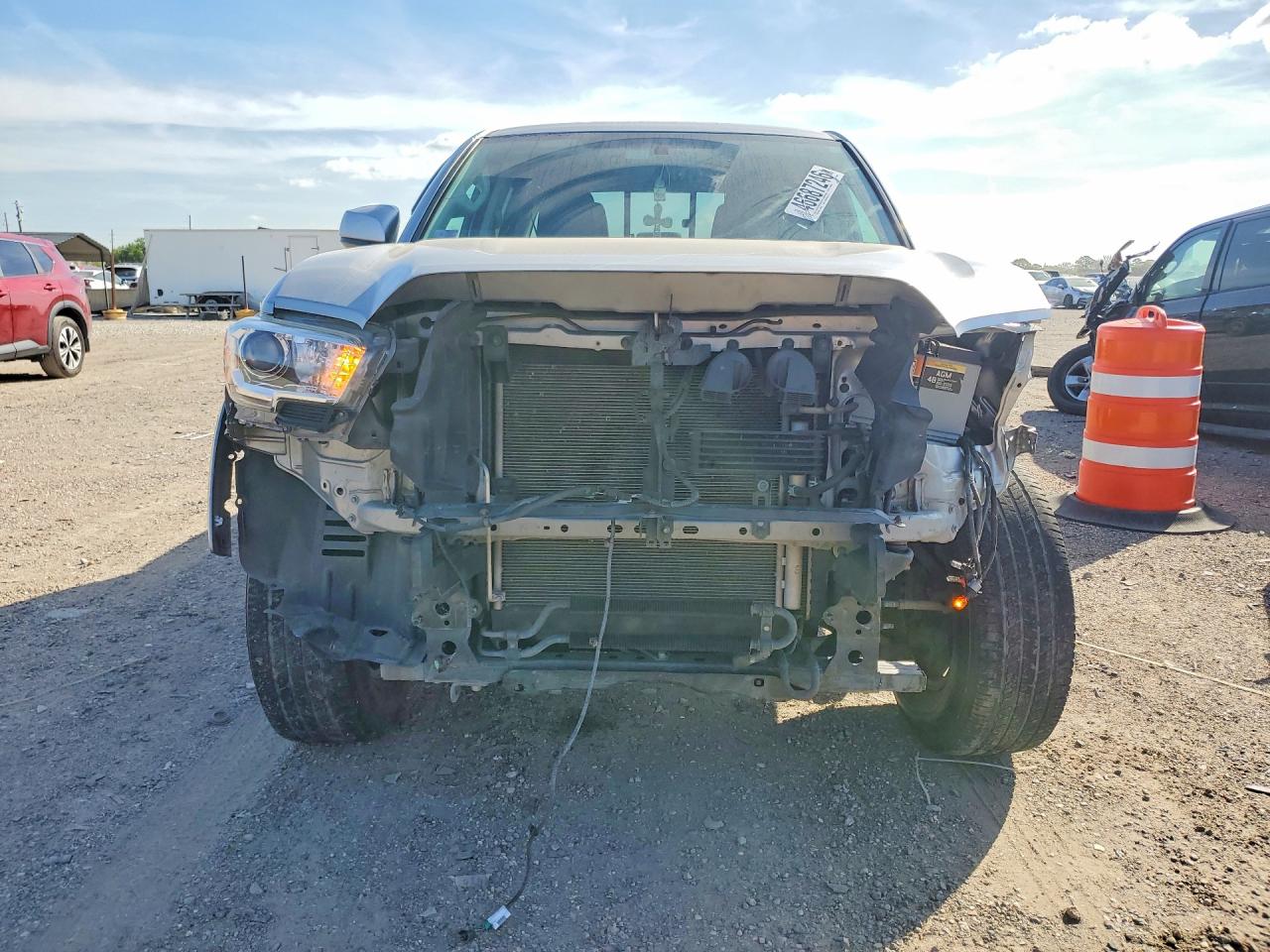 2017 TOYOTA TACOMA SR5 V6 photo 9