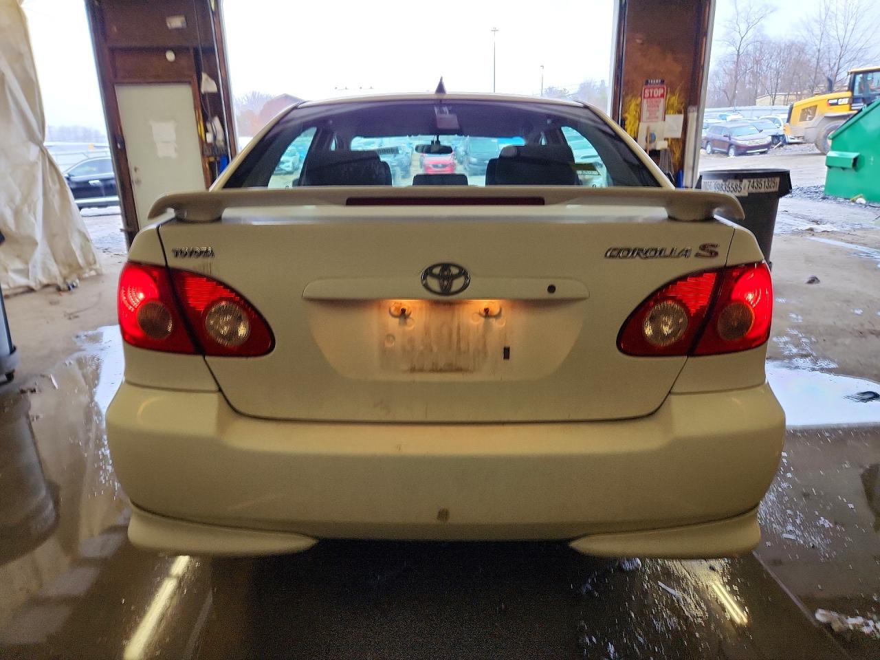 2005 TOYOTA COROLLA S photo 6