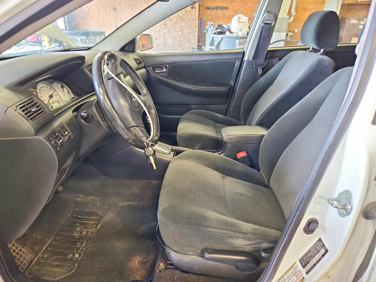 2005 TOYOTA COROLLA S photo 7