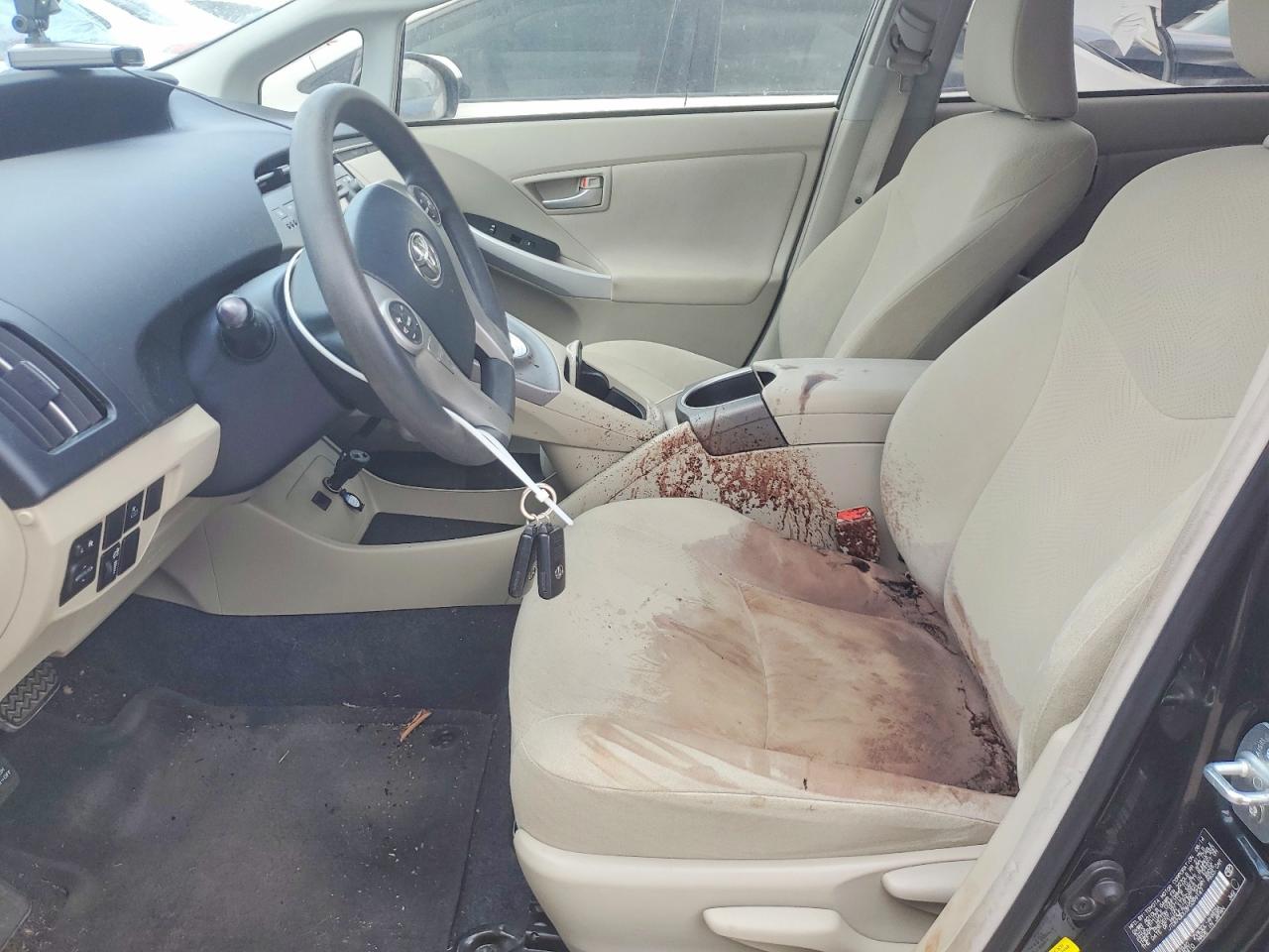 2015 TOYOTA PRIUS THREE photo 13