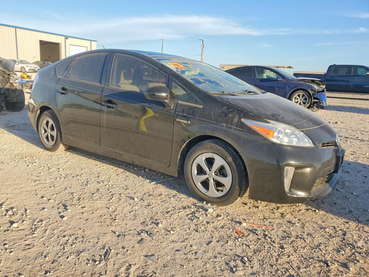 2015 TOYOTA PRIUS THREE photo 7