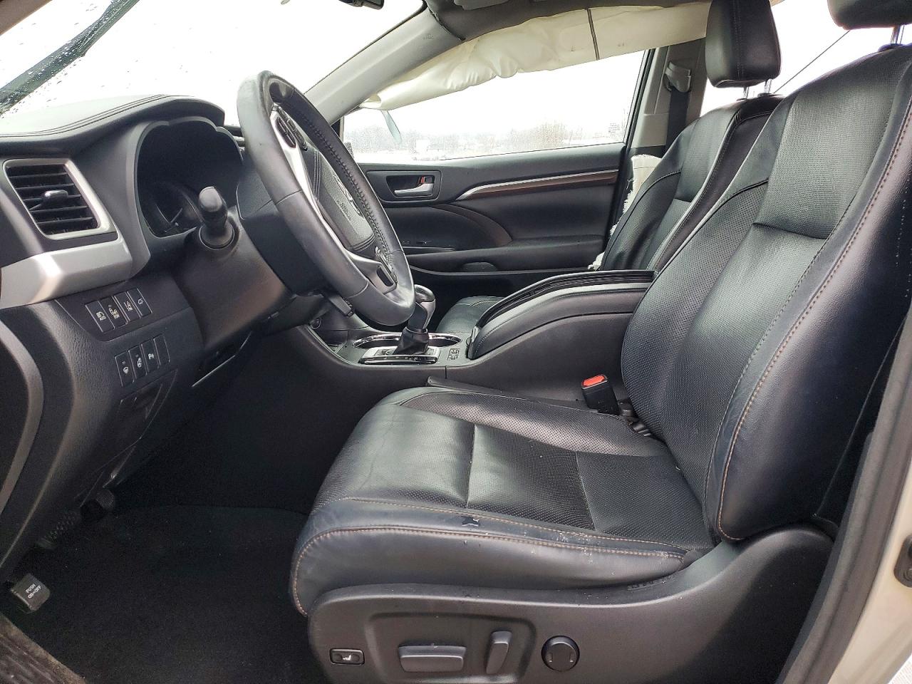 2016 TOYOTA HIGHLANDER HYBRID LIMITED PLATINUM photo 13
