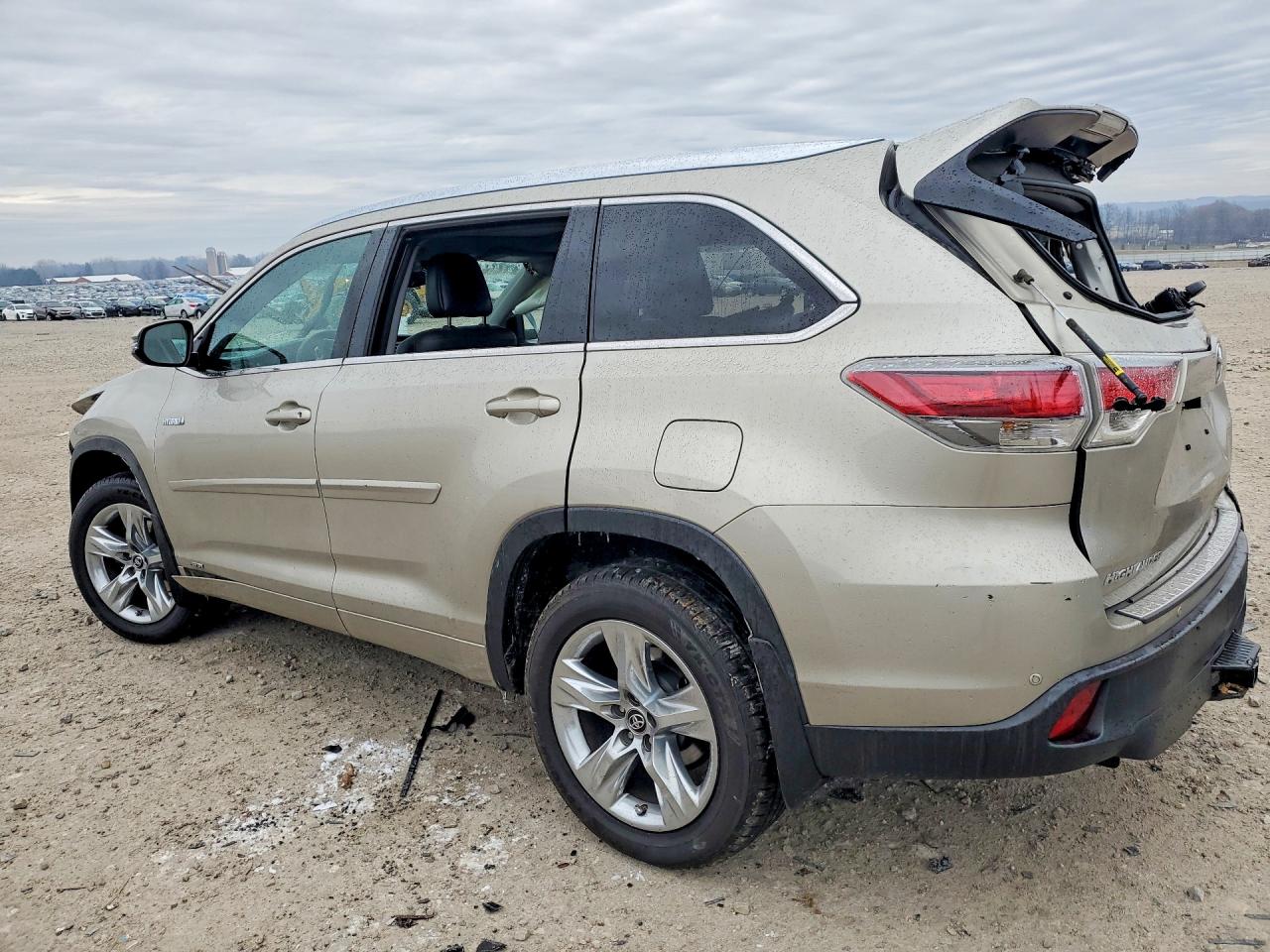2016 TOYOTA HIGHLANDER HYBRID LIMITED PLATINUM photo 3