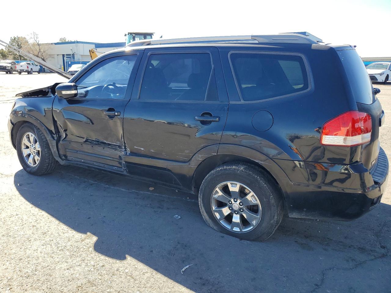 2009 KIA BORREGO photo 3