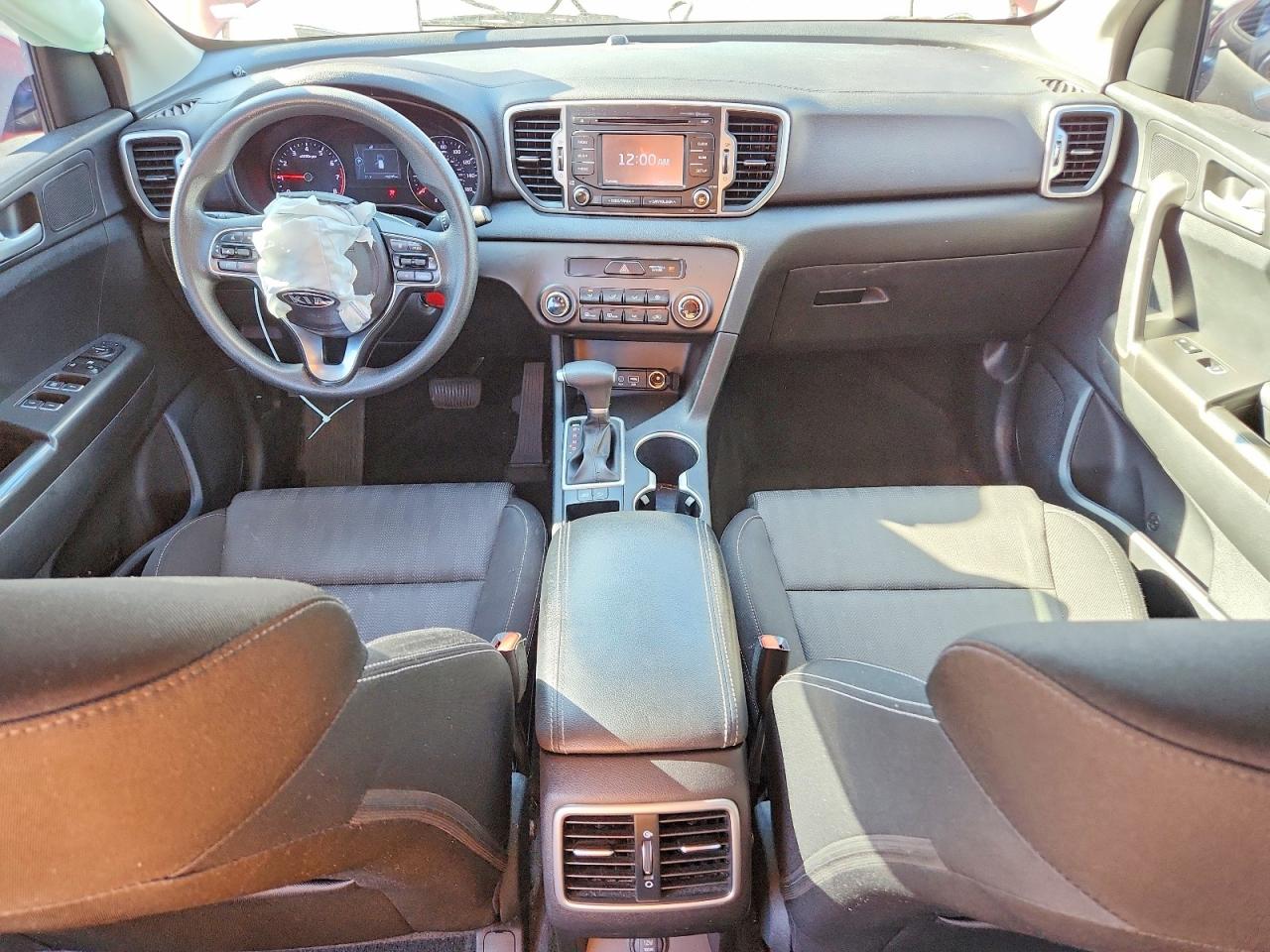 2017 KIA SPORTAGE LX photo 22