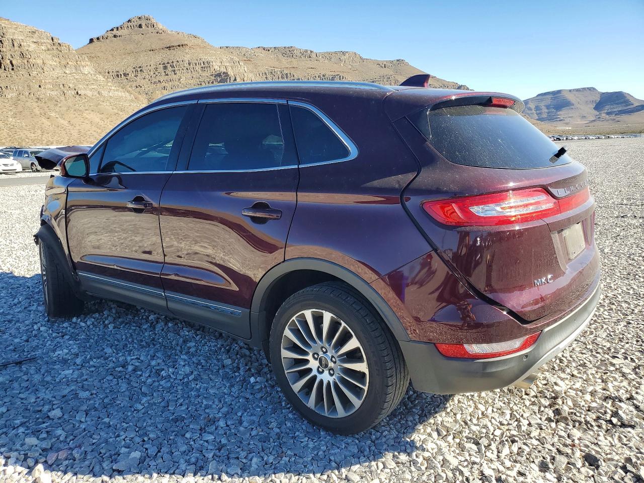 2017 LINCOLN MKC RESERVE photo 4