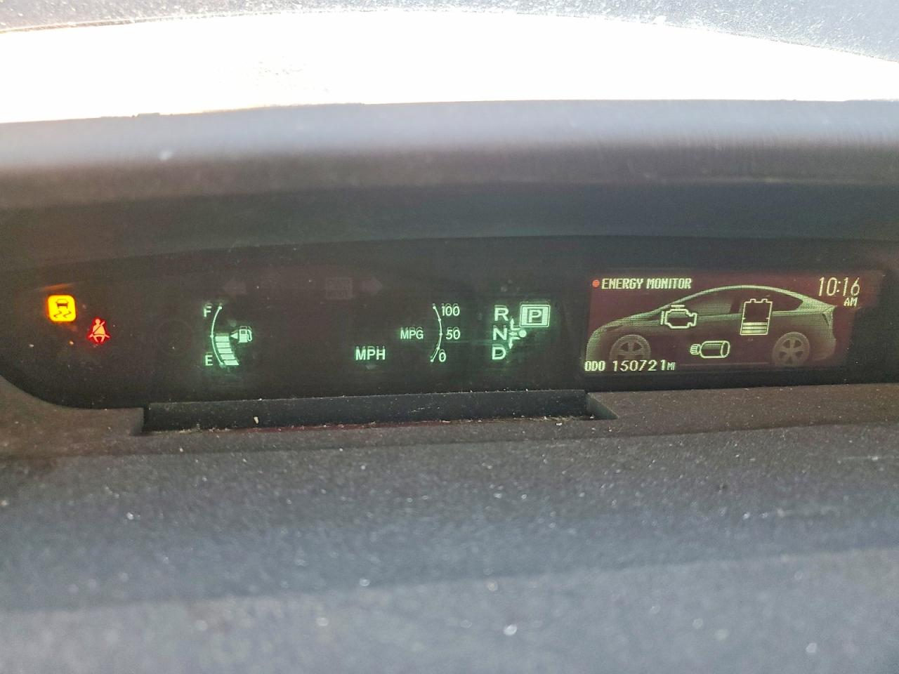 2015 TOYOTA PRIUS TWO photo 25