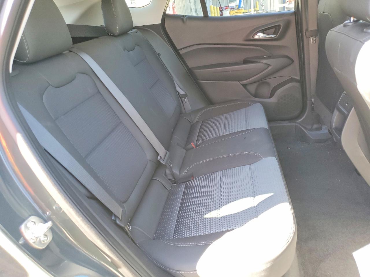 2025 CHEVROLET TRAX 1LT photo 11
