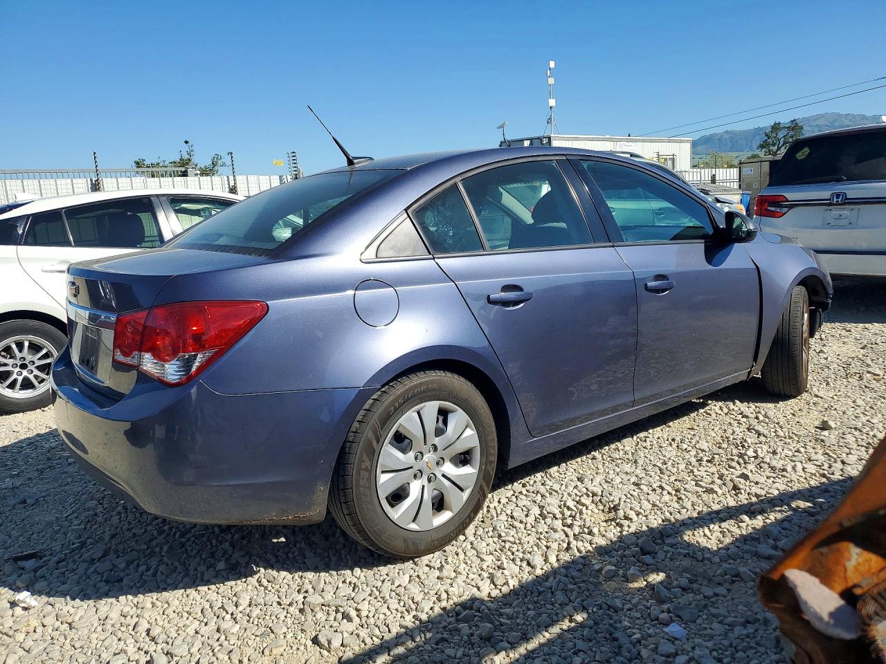 2013 CHEVROLET CRUZE LS photo 5