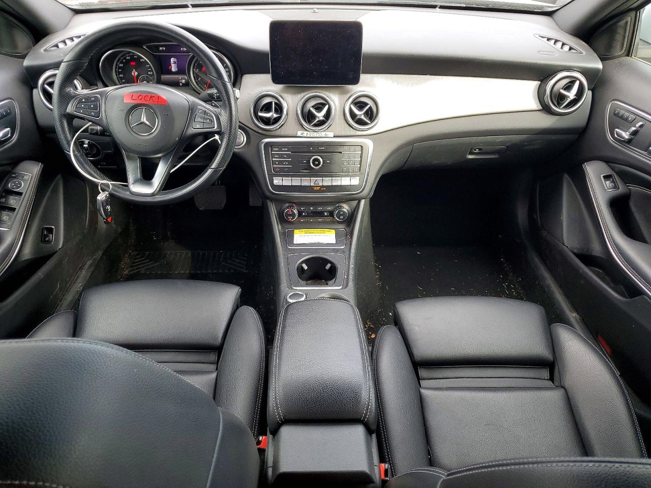 2019 MERCEDES-BENZ GLA 250 4MATIC photo 8