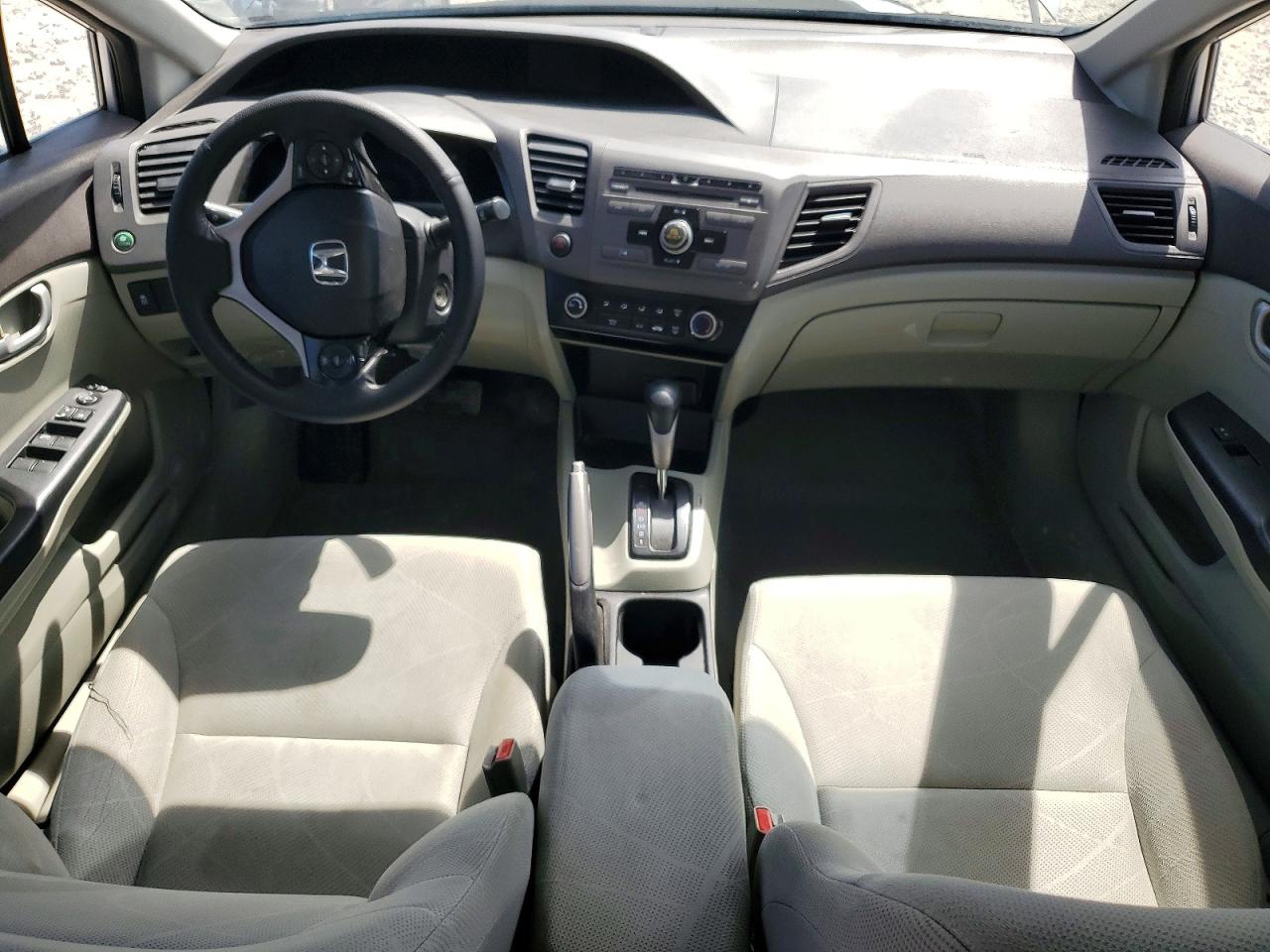 2012 HONDA CIVIC LX photo 22