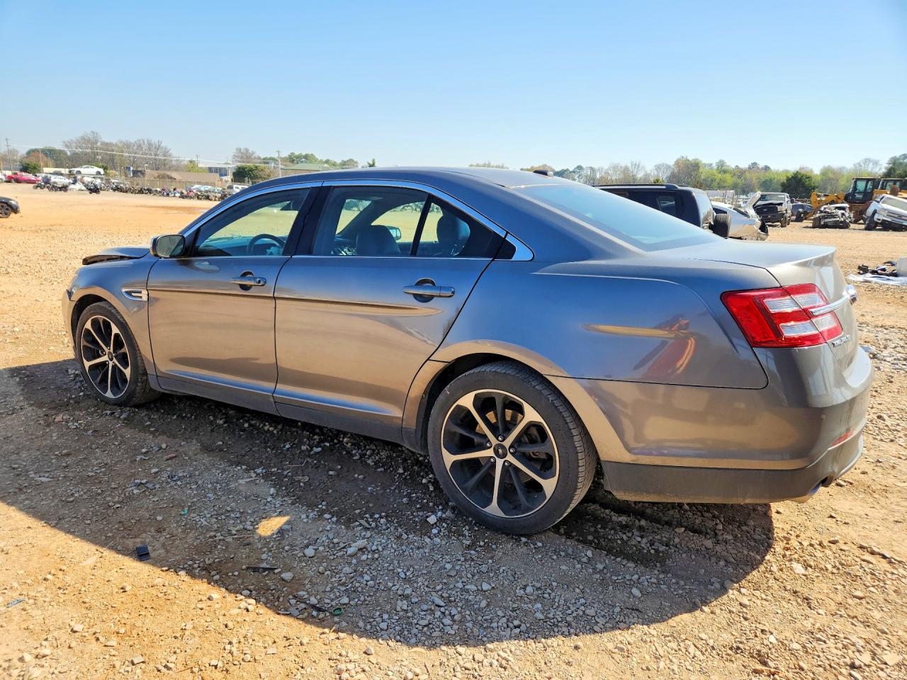 2014 FORD TAURUS LIMITED photo 2