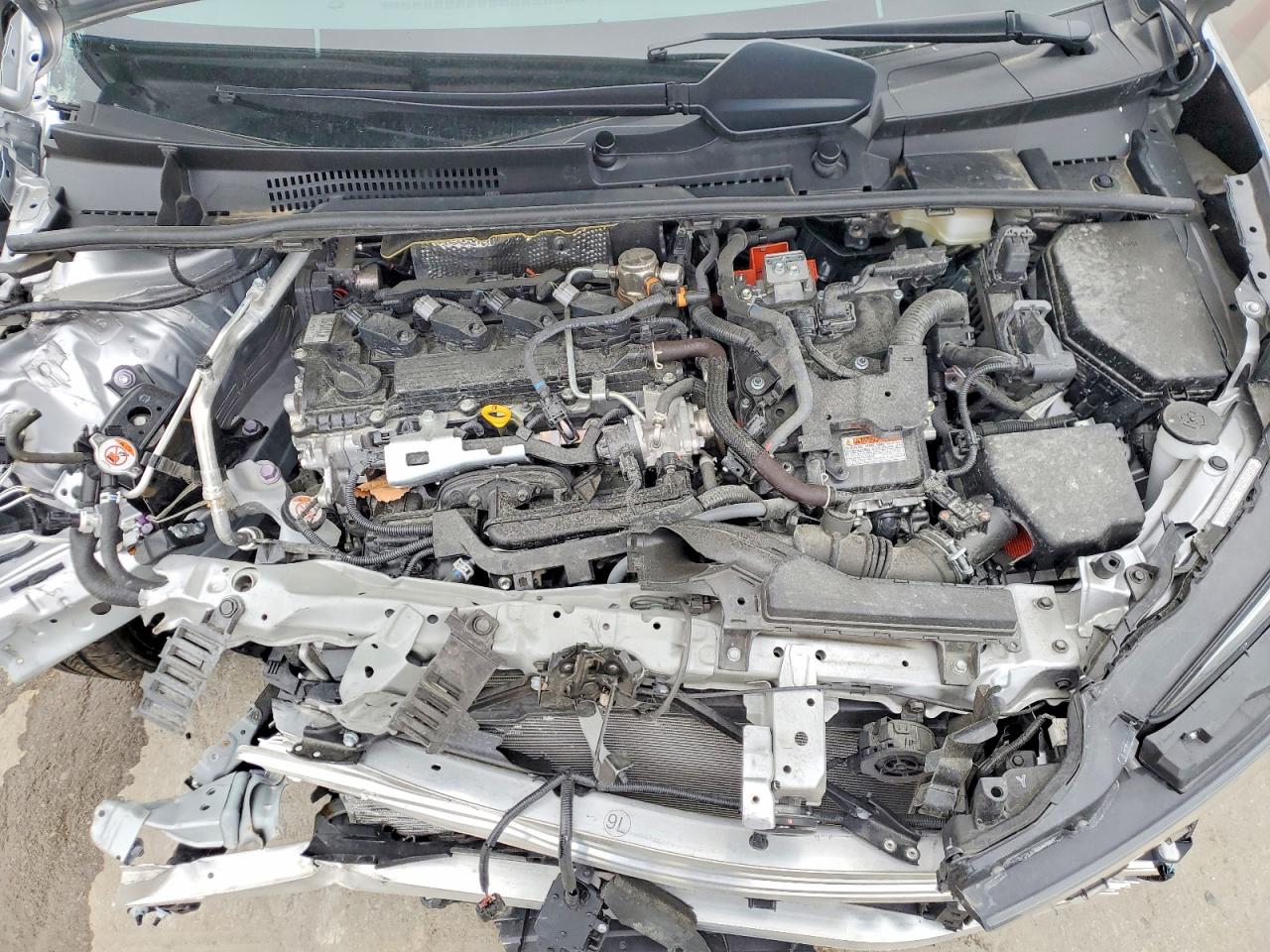 2025 TOYOTA PRIUS XLE photo 21