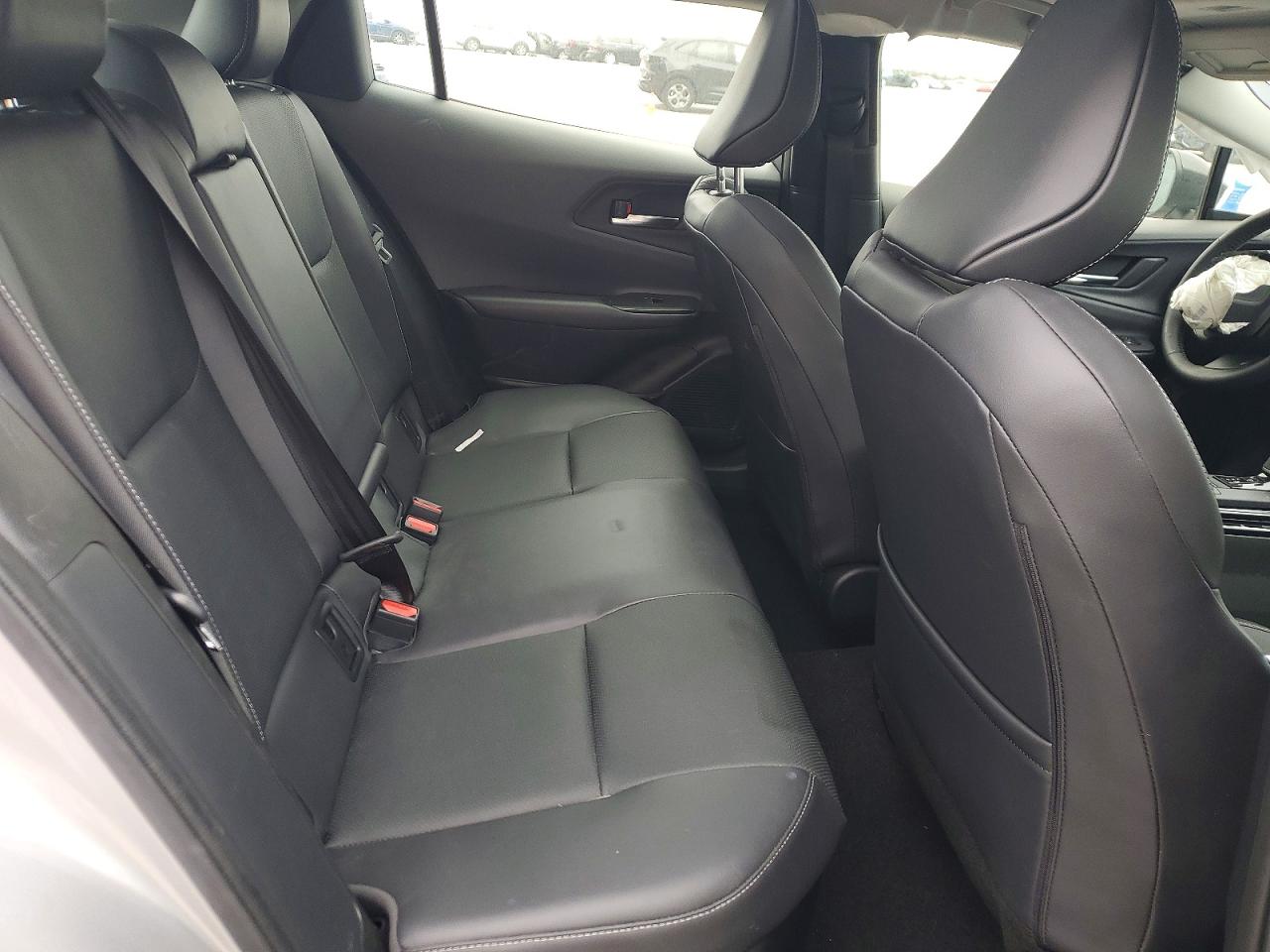 2025 TOYOTA PRIUS XLE photo 19