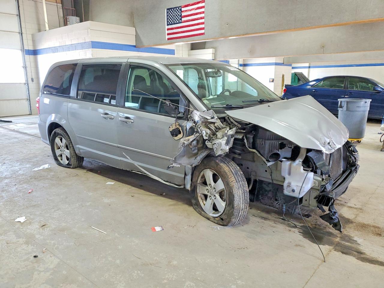 2013 DODGE GRAND CARAVAN SE photo 7