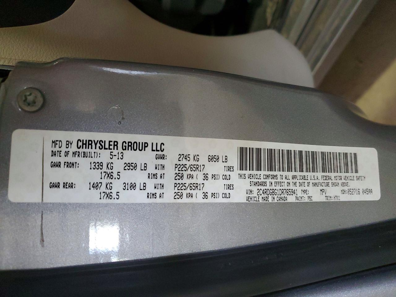 2013 DODGE GRAND CARAVAN SE photo 27
