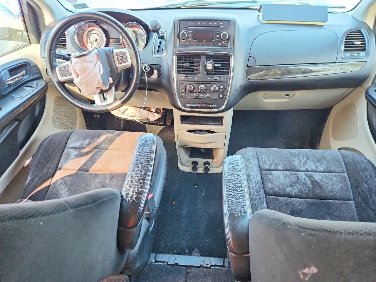 2013 DODGE GRAND CARAVAN SE photo 16
