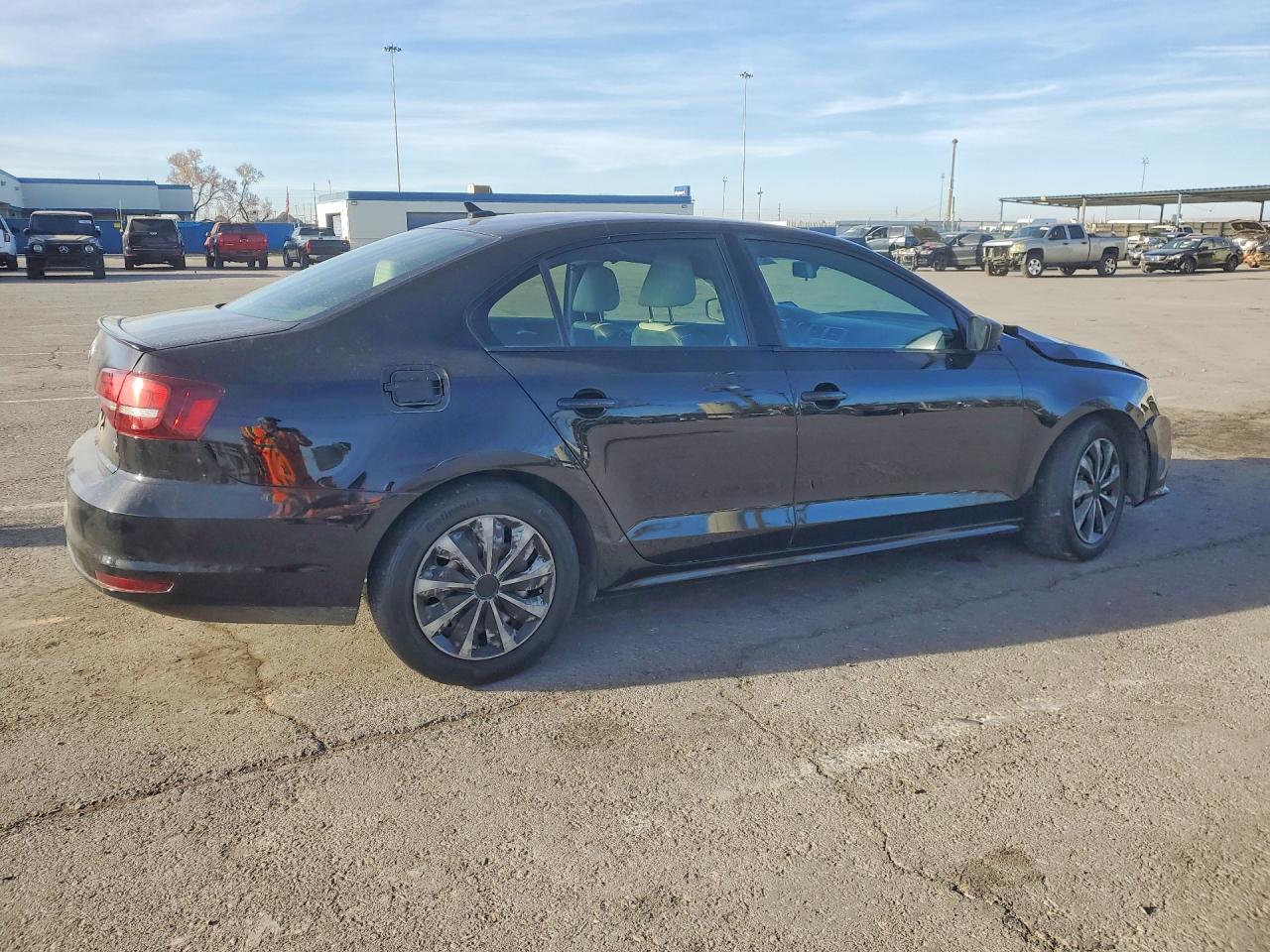 2016 VOLKSWAGEN JETTA SPORT photo 3
