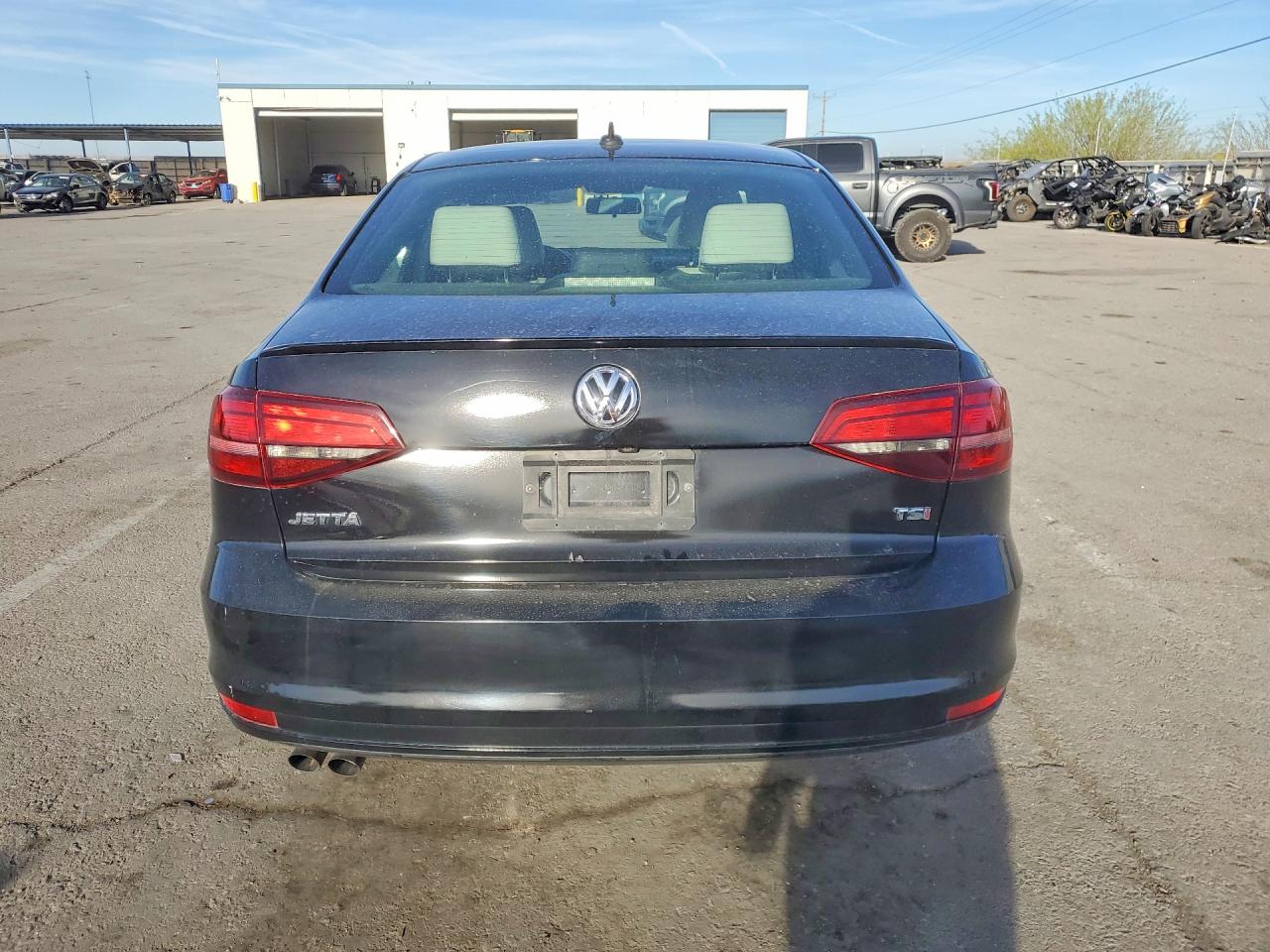 2016 VOLKSWAGEN JETTA SPORT photo 6