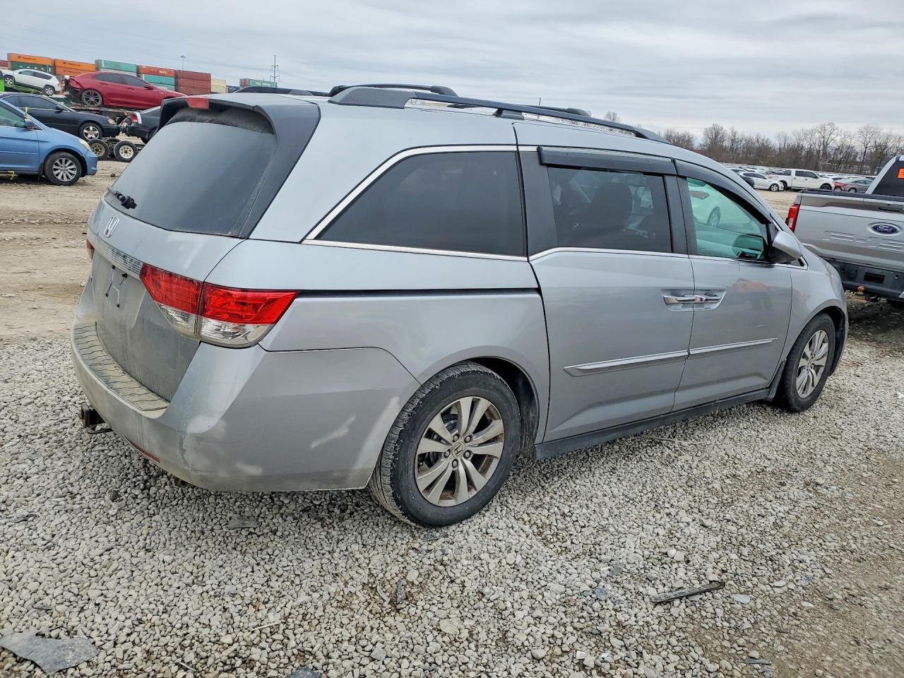 2016 HONDA ODYSSEY EXL photo 3