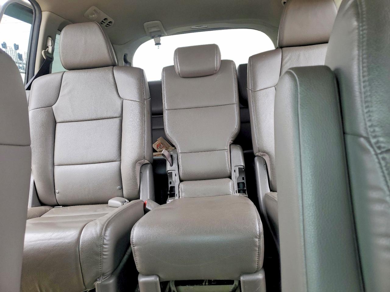 2016 HONDA ODYSSEY EXL photo 10