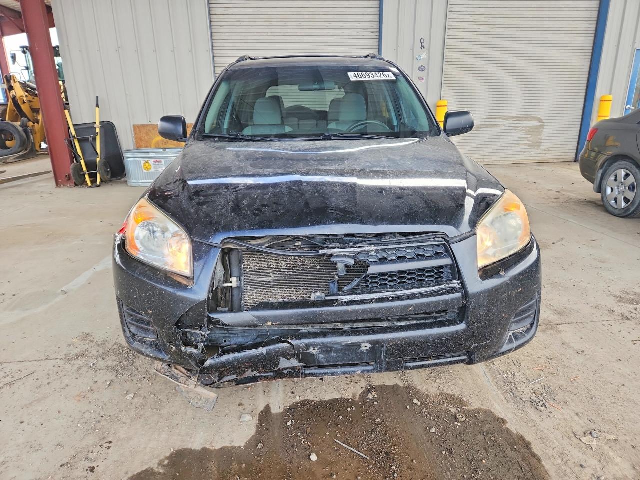 2011 TOYOTA RAV4 BASE photo 13