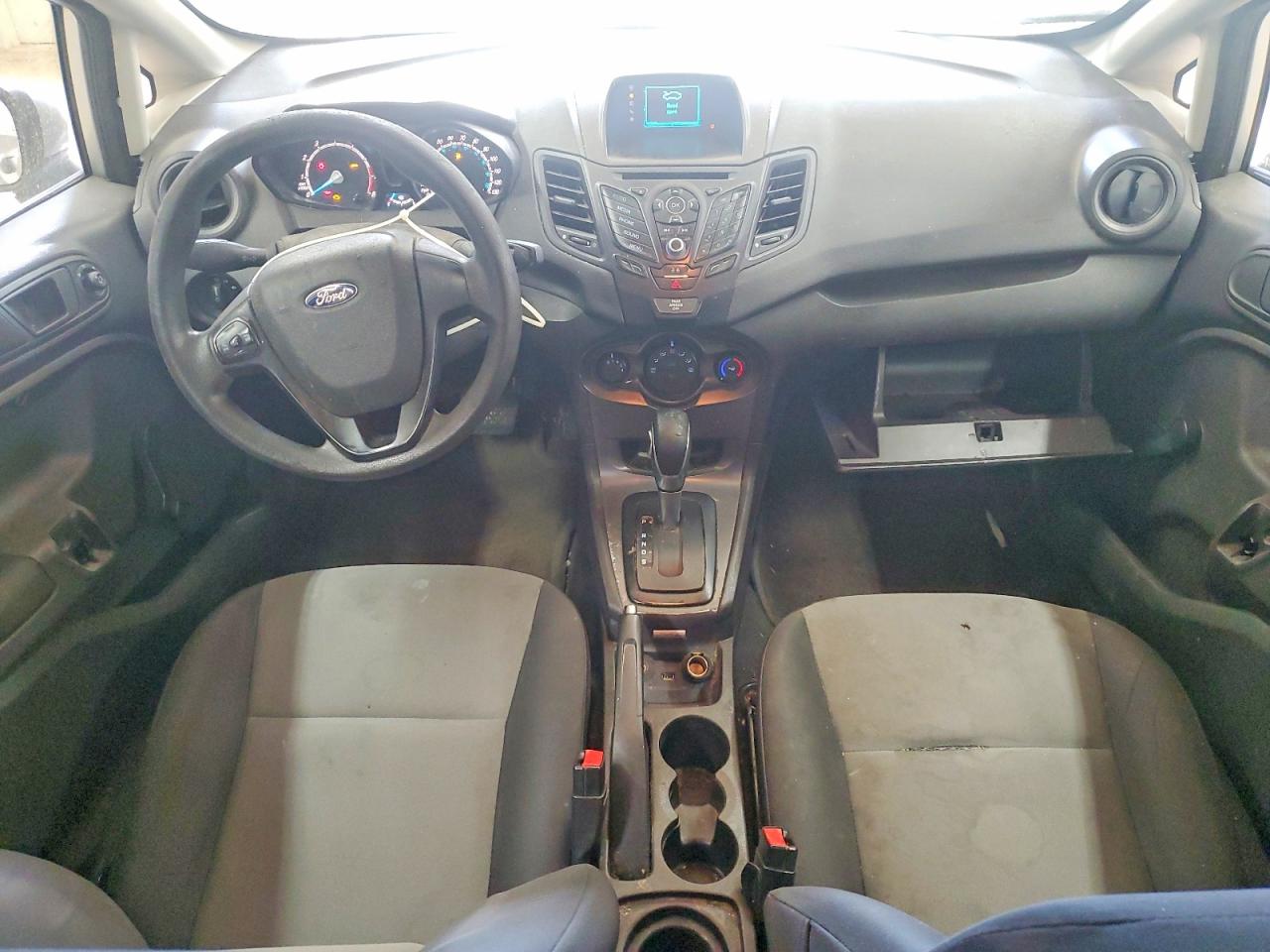 2016 FORD FIESTA S photo 8
