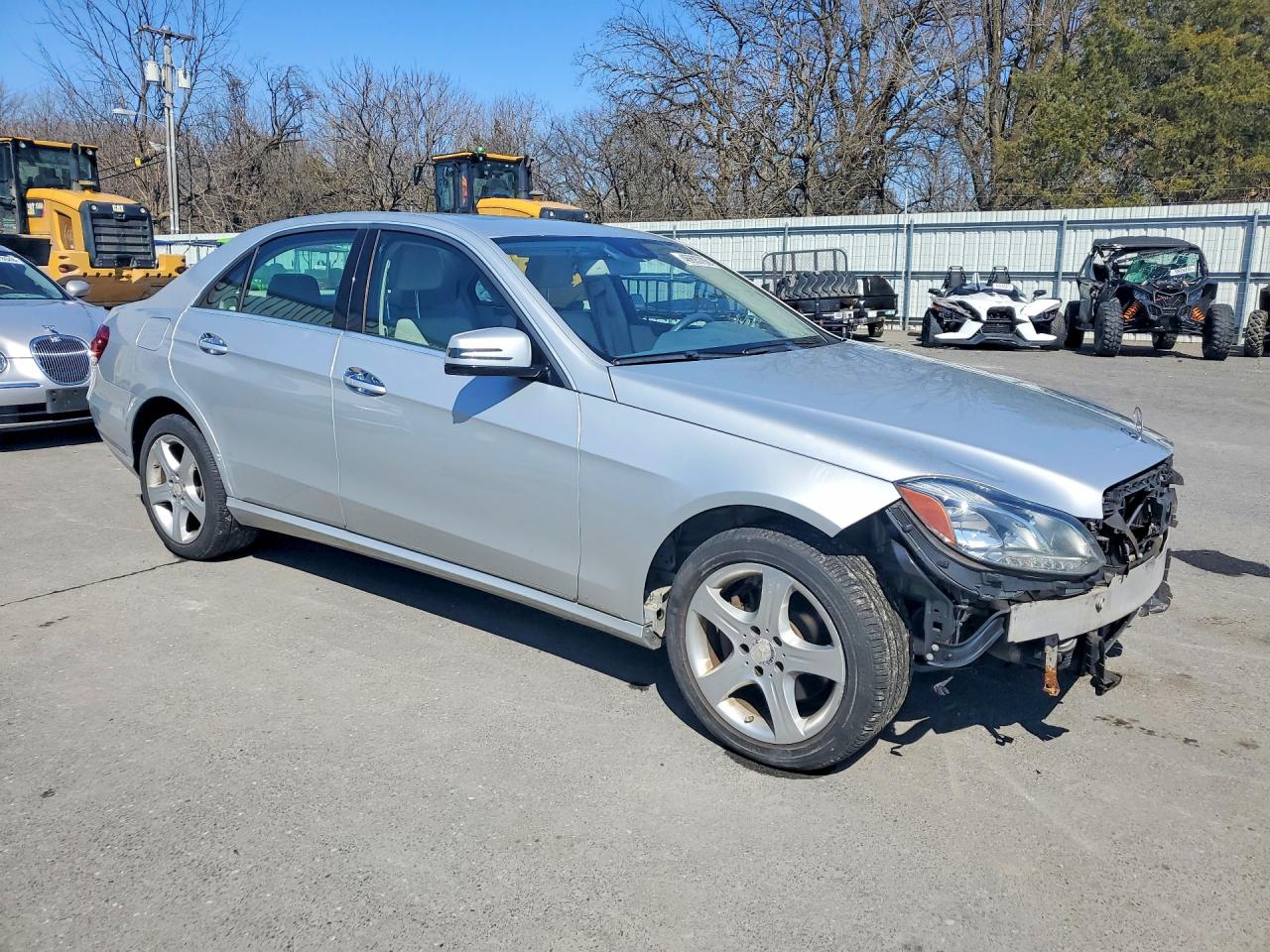 2014 MERCEDES-BENZ E 250 BLUETEC photo 4