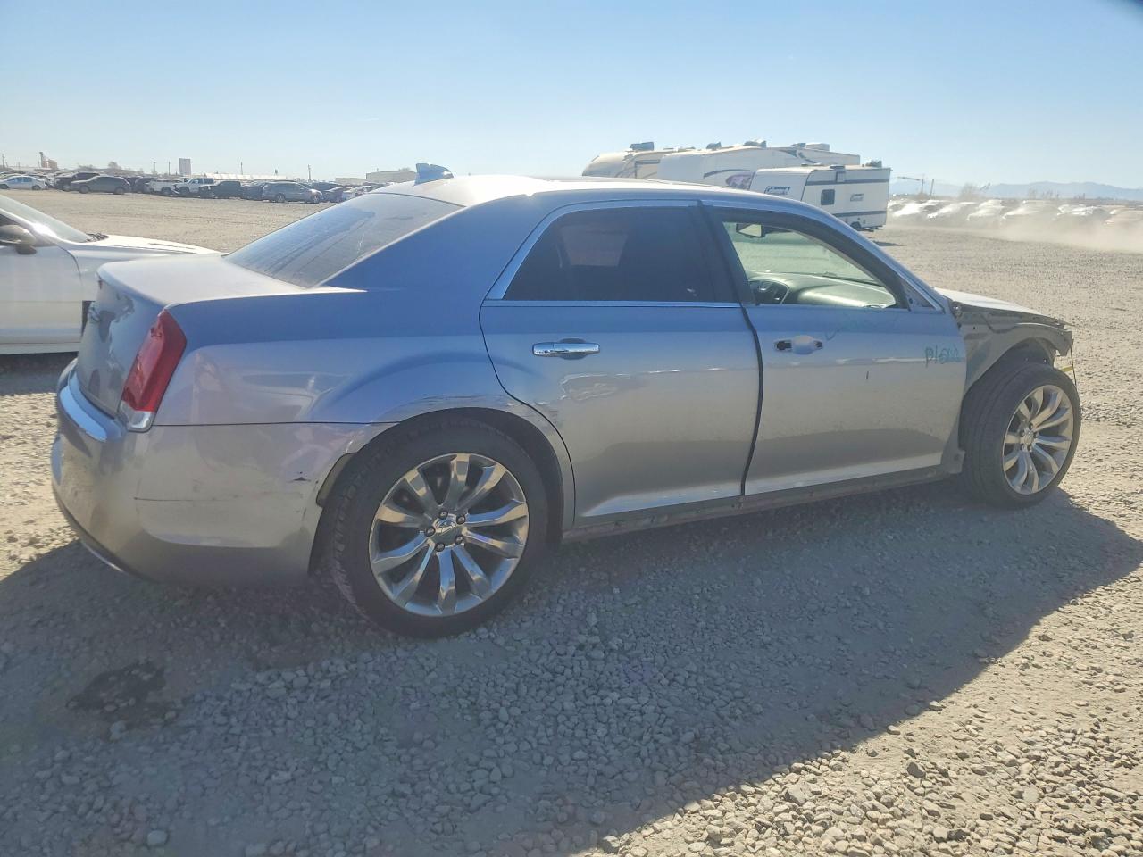 2018 CHRYSLER 300 LIMITED photo 5