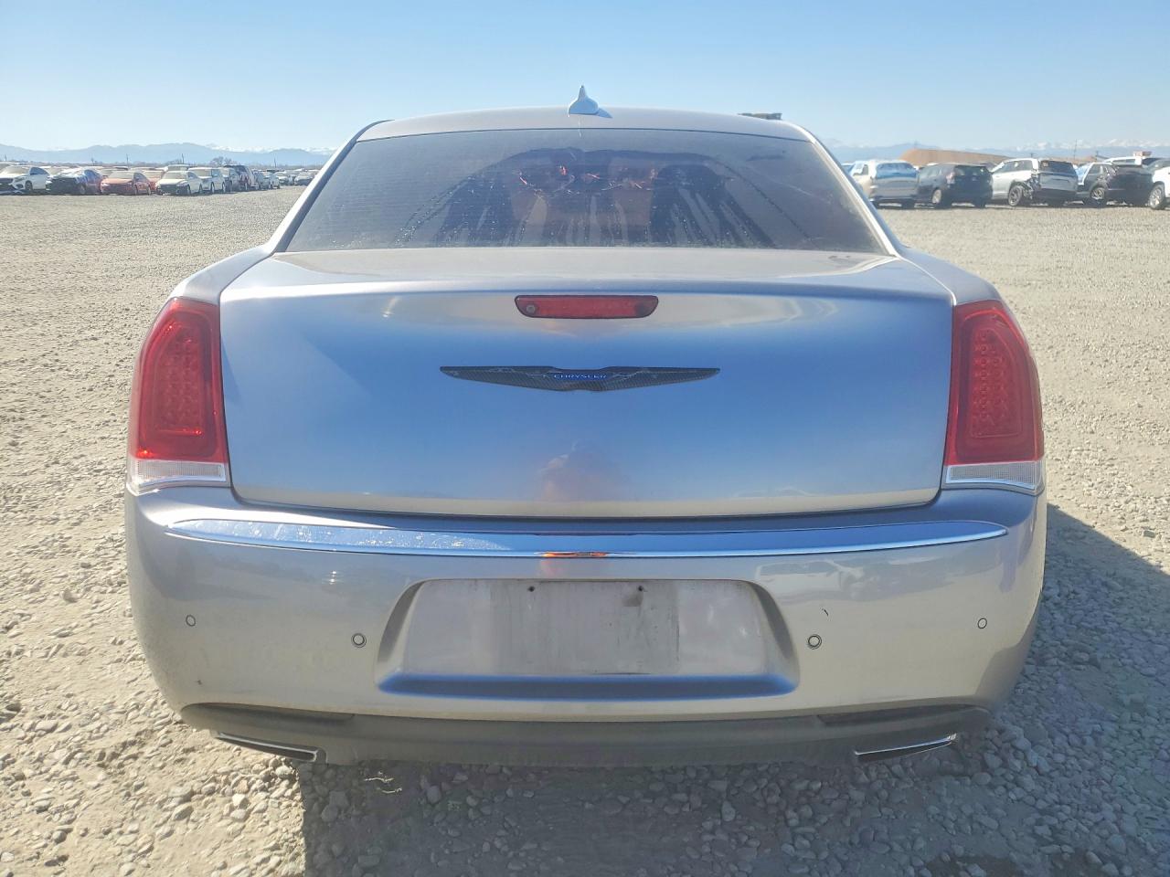 2018 CHRYSLER 300 LIMITED photo 11