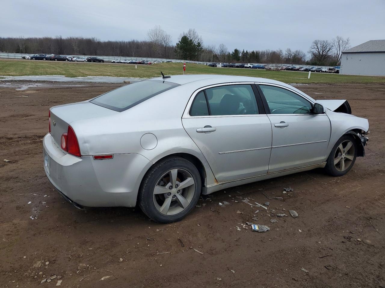 2011 CHEVROLET MALIBU 1LT photo 5