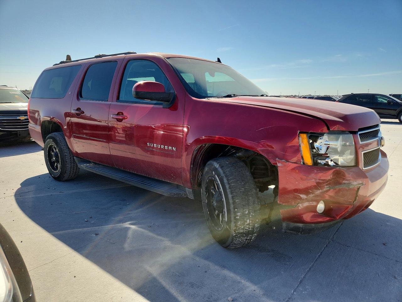 2013 CHEVROLET SUBURBAN K1500 LT photo 10