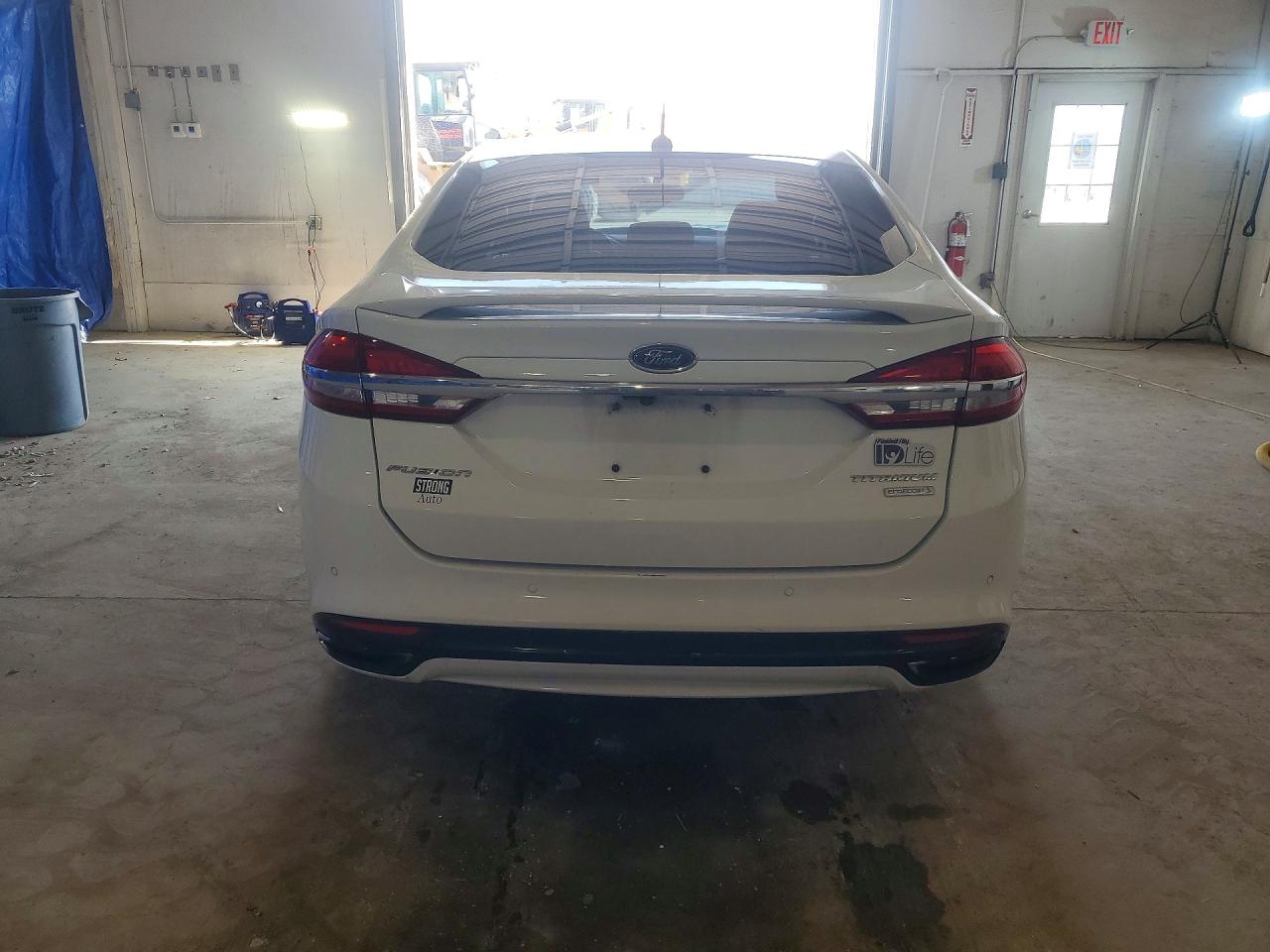 2017 FORD FUSION TITANIUM photo 16