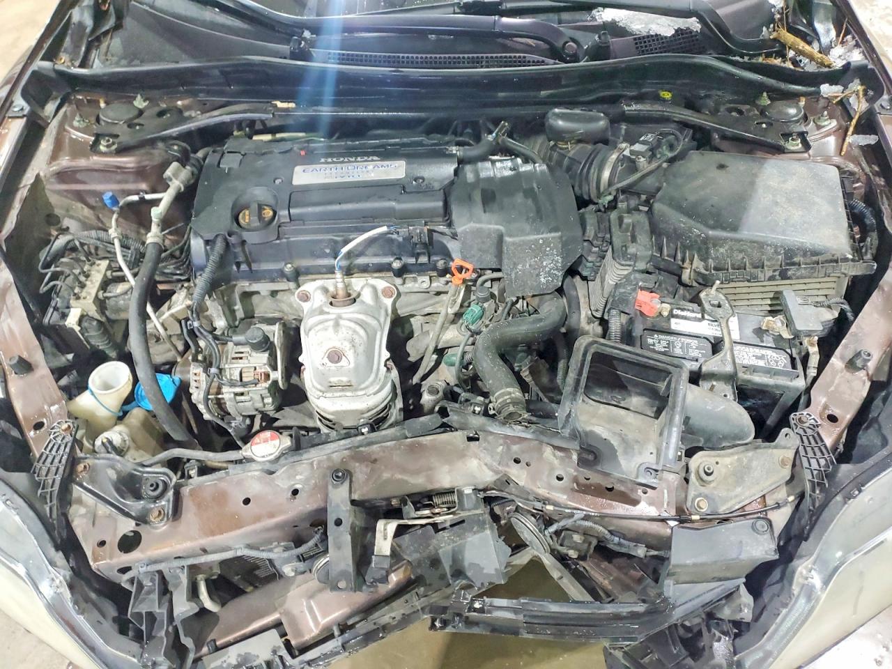 2013 HONDA ACCORD LX-S photo 21
