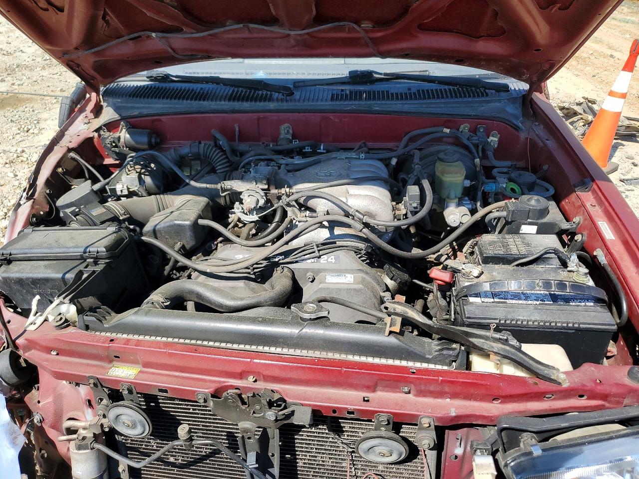 1996 TOYOTA 4RUNNER SR5 photo 23