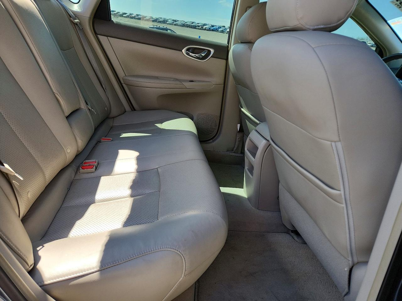 2013 NISSAN SENTRA S photo 19