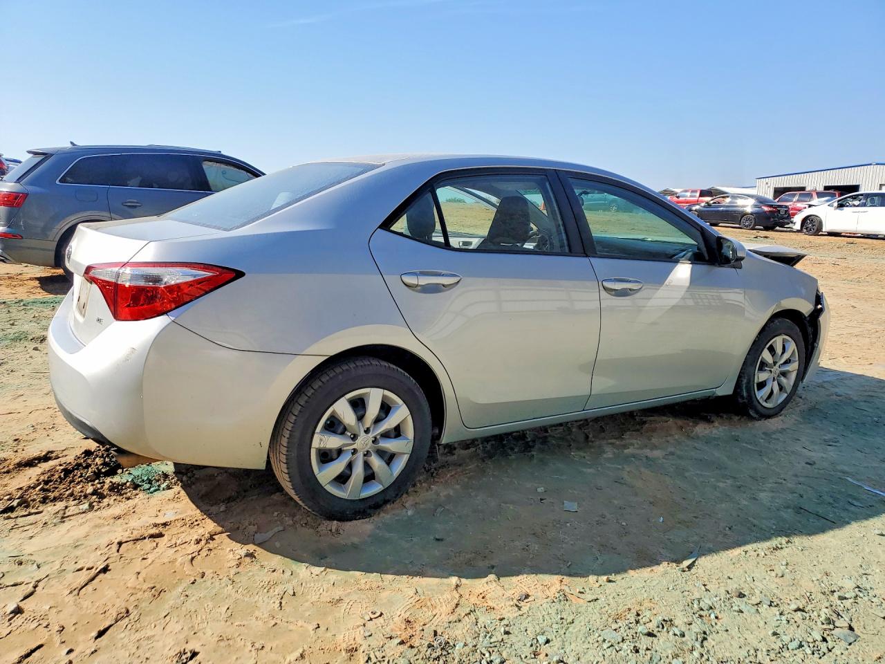 2014 TOYOTA COROLLA LE photo 7
