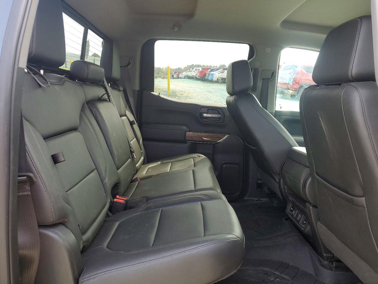 2019 CHEVROLET SILVERADO K1500 LT photo 10