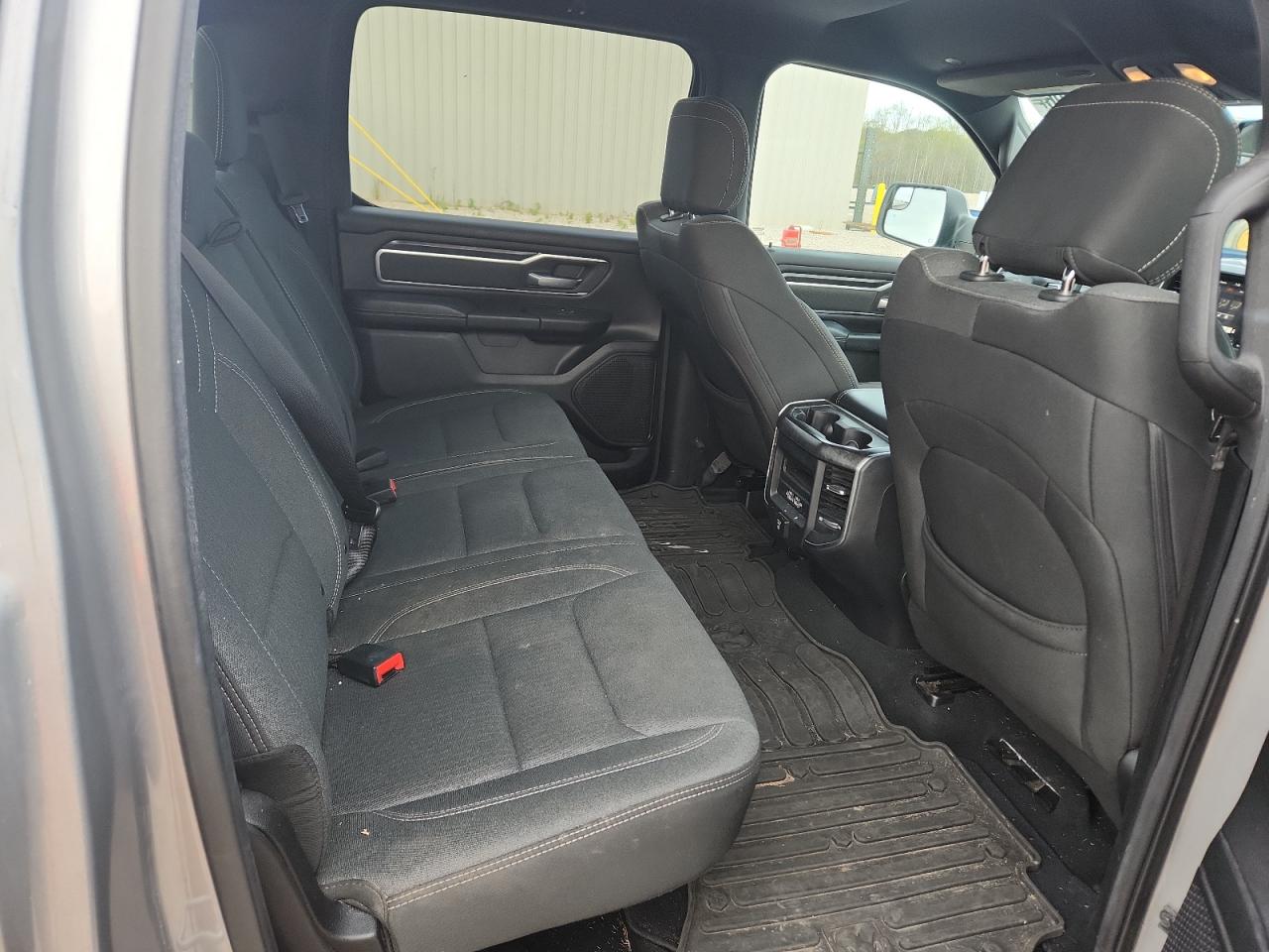 2019 RAM 1500 BIG HORN photo 19