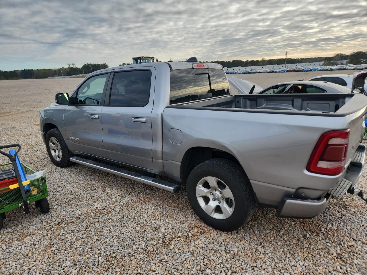 2019 RAM 1500 BIG HORN photo 3