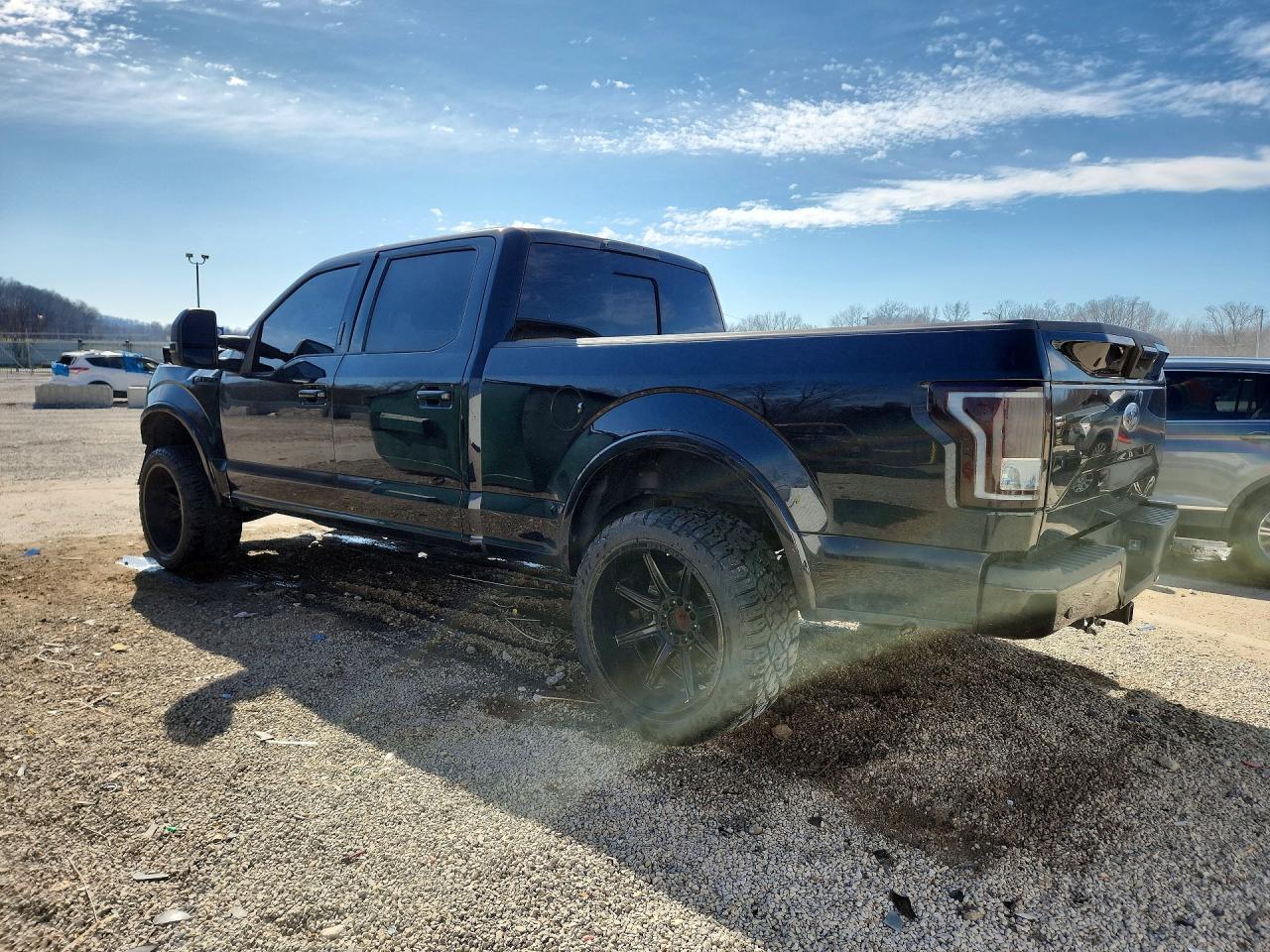 2017 FORD F150 SUPERCREW photo 3
